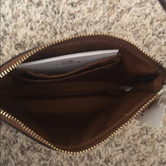 Coach Wristlet NWT - Picture 4 of 5